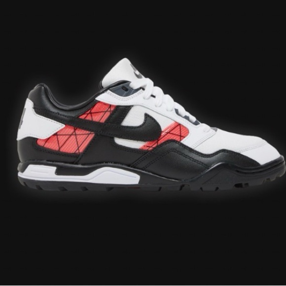 New NIB Nike Air Bo Turf 'White Solar Red' 2022 size 11